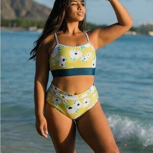 Floral Print Bikini Top - Yellow and Blue